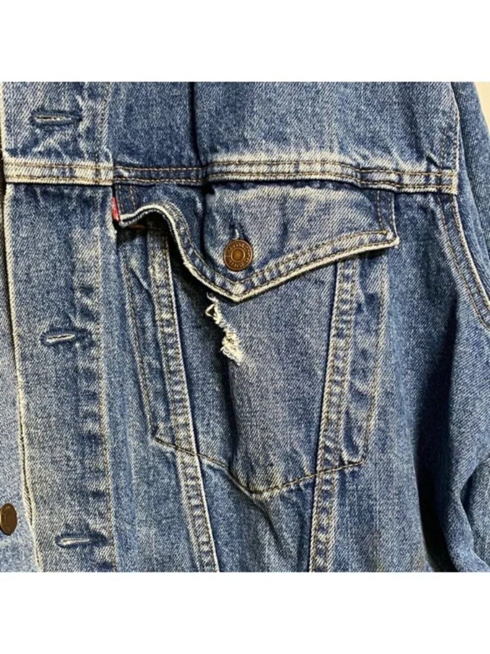 Levi Strauss & Co. Classic Denim Jacket – Size XL